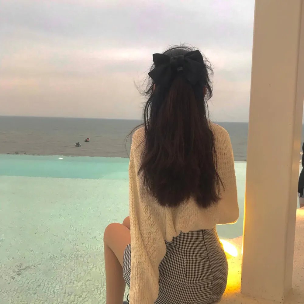 六胞惊奇 封面